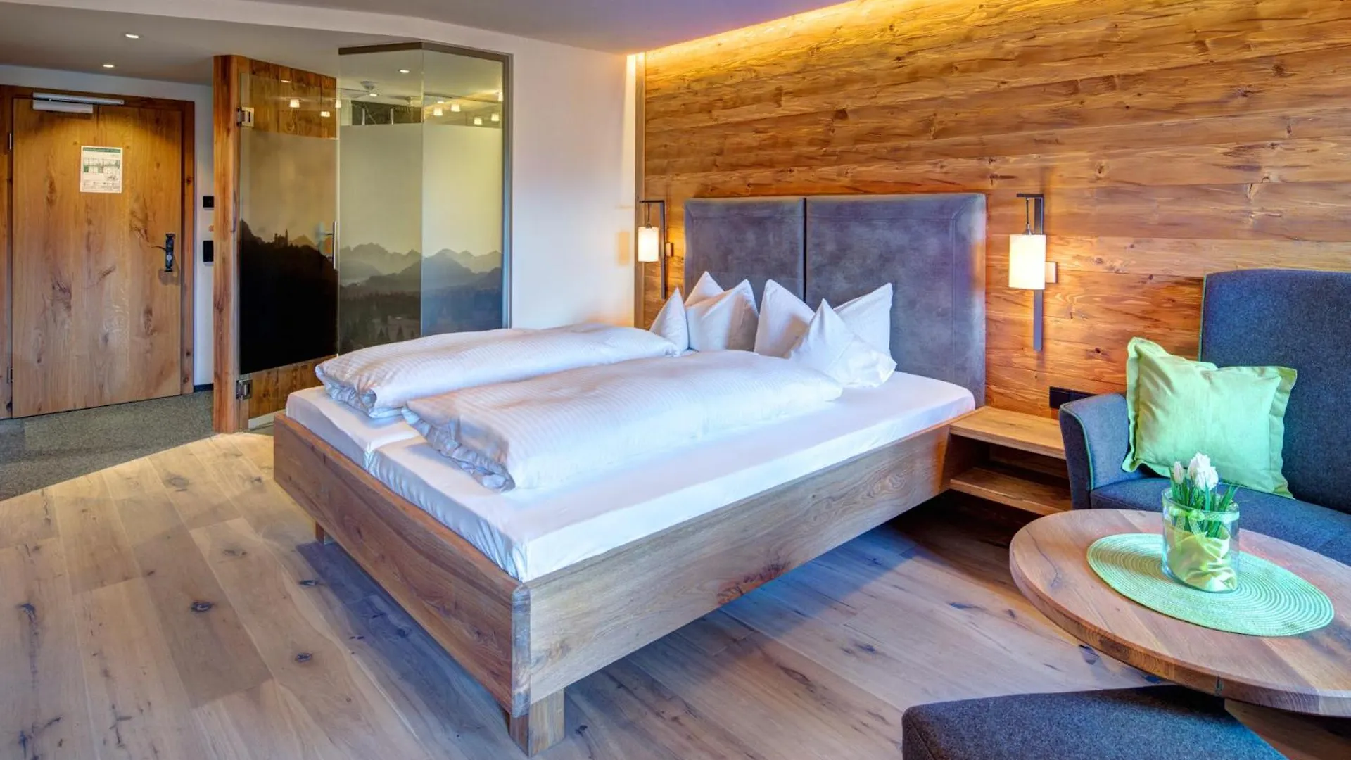 Hotel Helmer 슈방가우